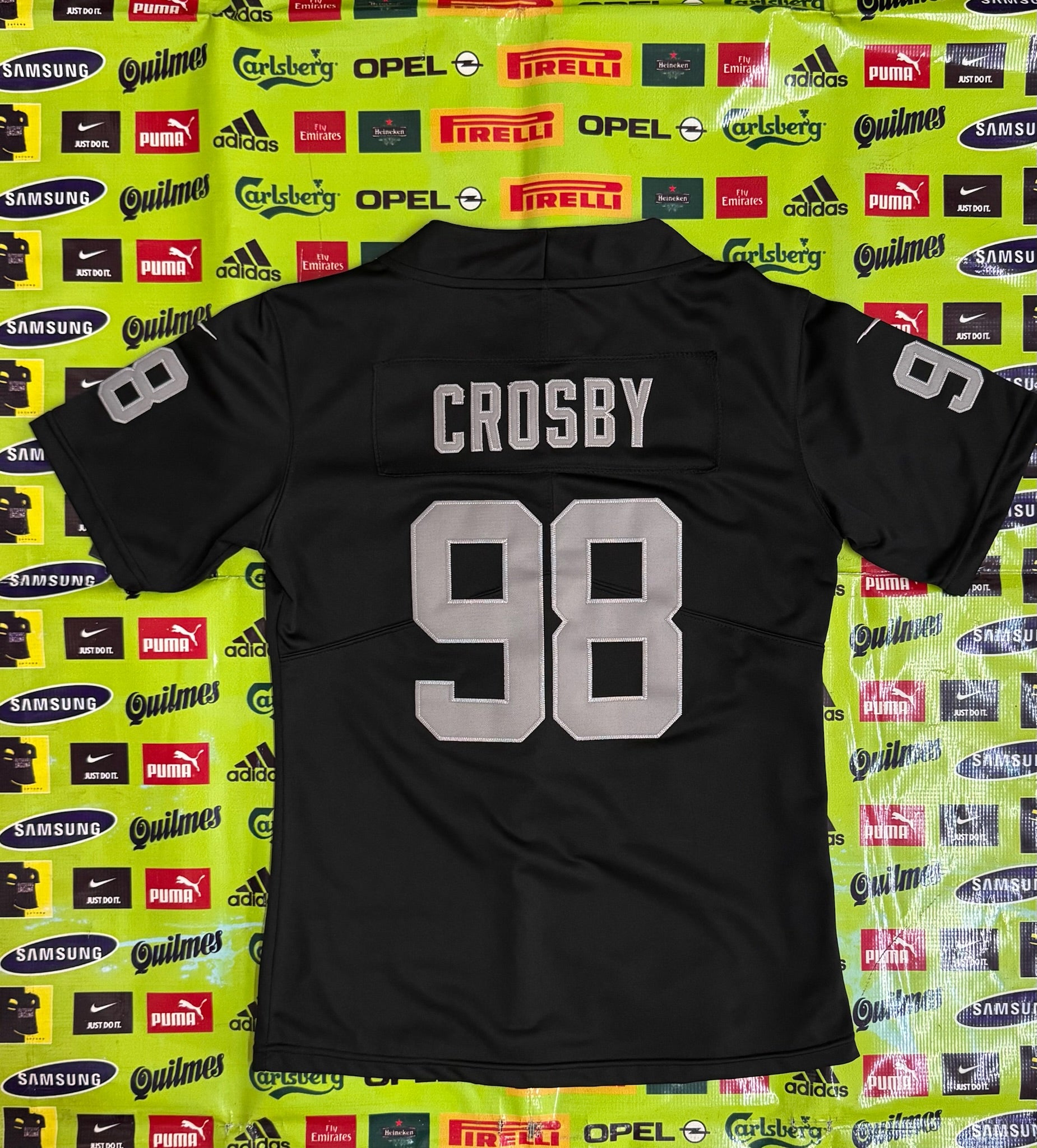 Jersey local Raiders crosby