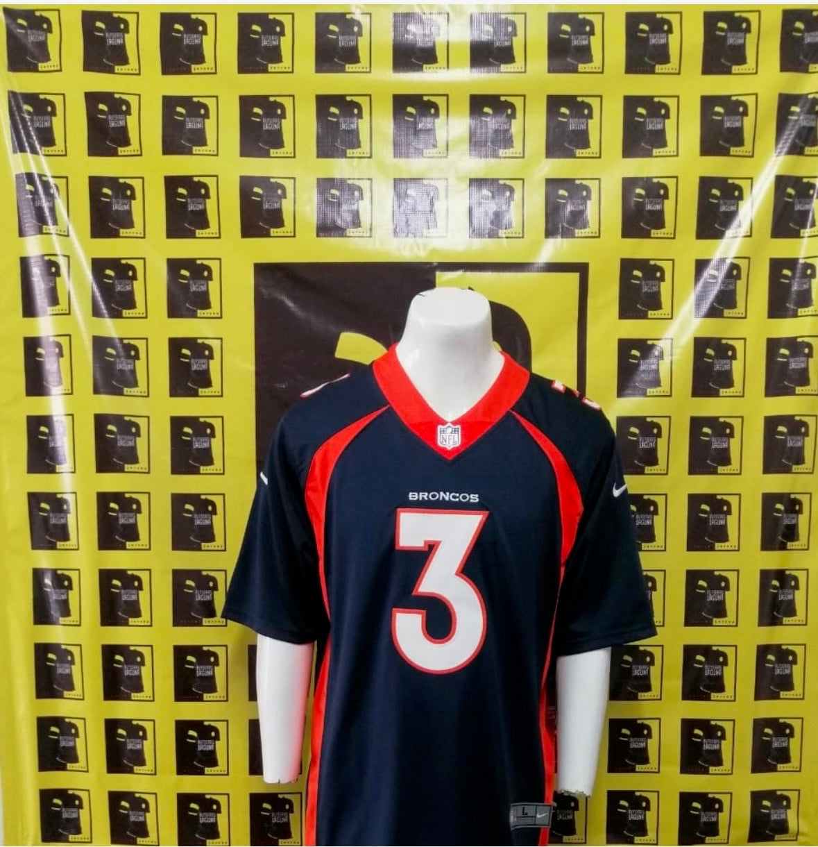 Jersey broncos wilson