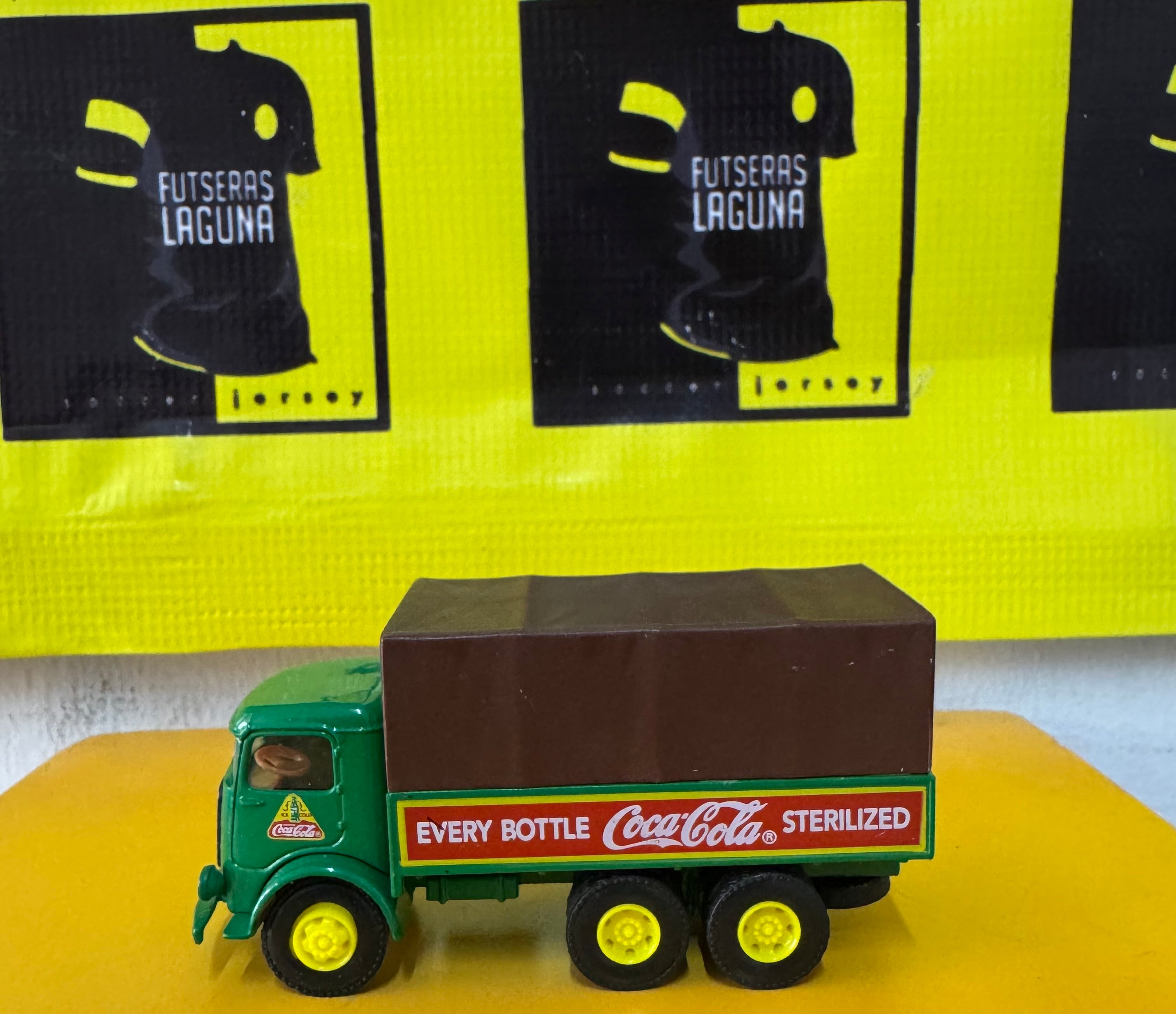 Camion de reparto coca-cola