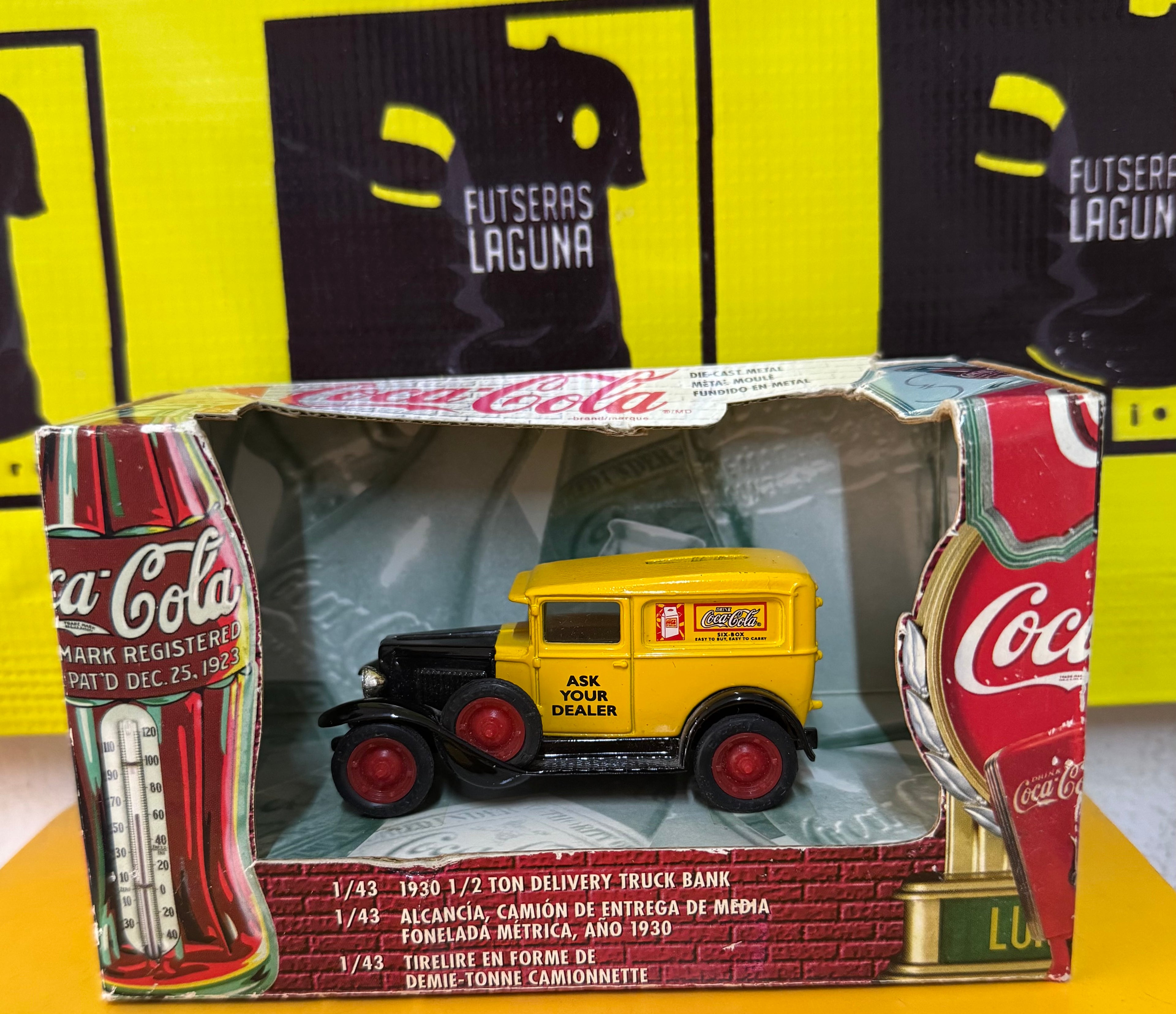 Carcachita de reparto ask your dealer coca-cola