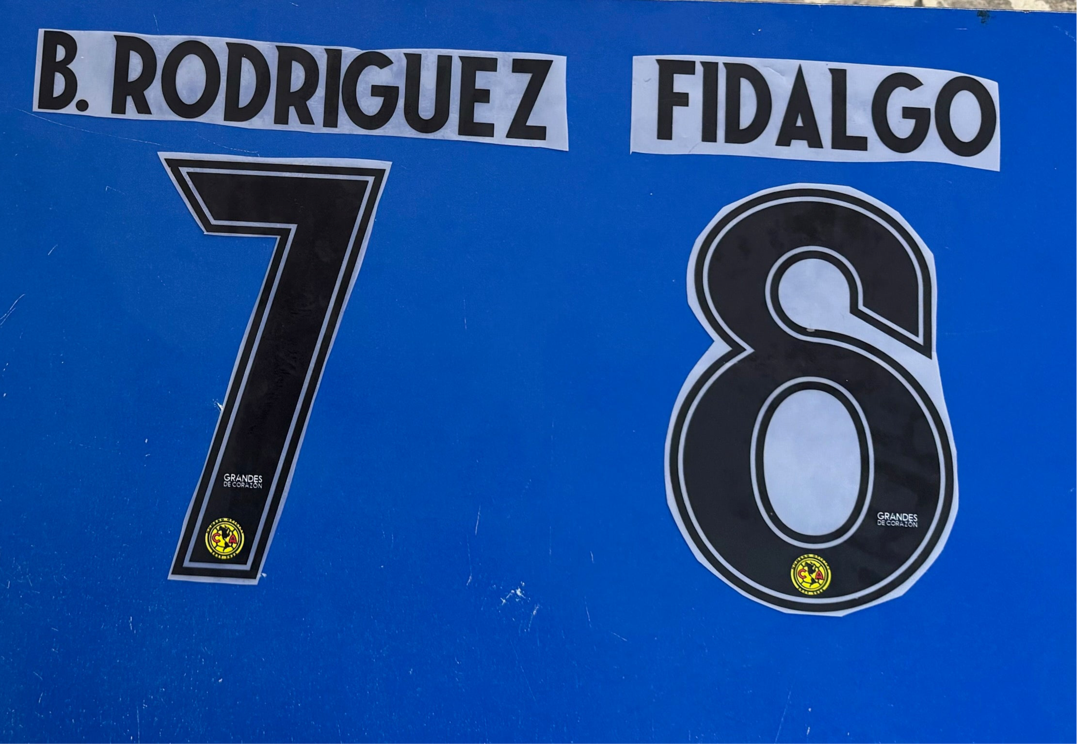 Jersey local niño América 25/26